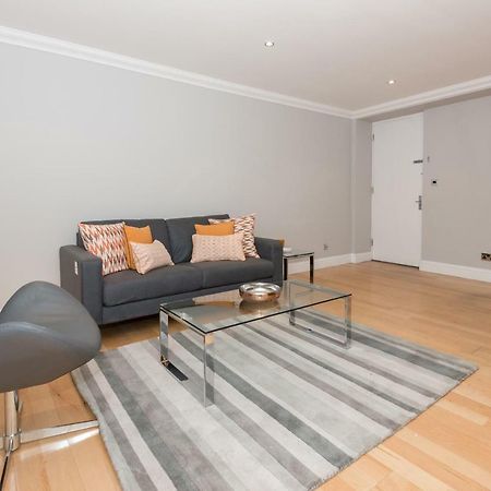 One Bedroom Hyde Park Apartment London Exteriör bild