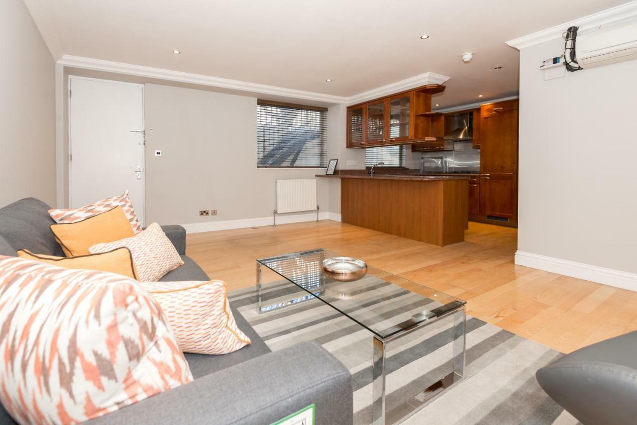 One Bedroom Hyde Park Apartment London Exteriör bild